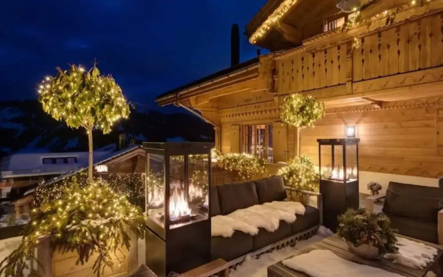 Spacious Chalet With Private Pool