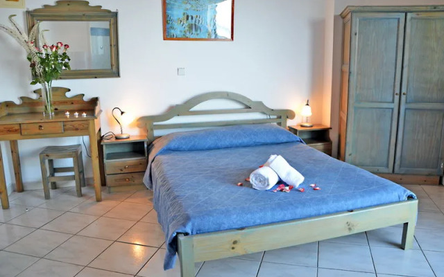 Filoxenia Beach Apartments