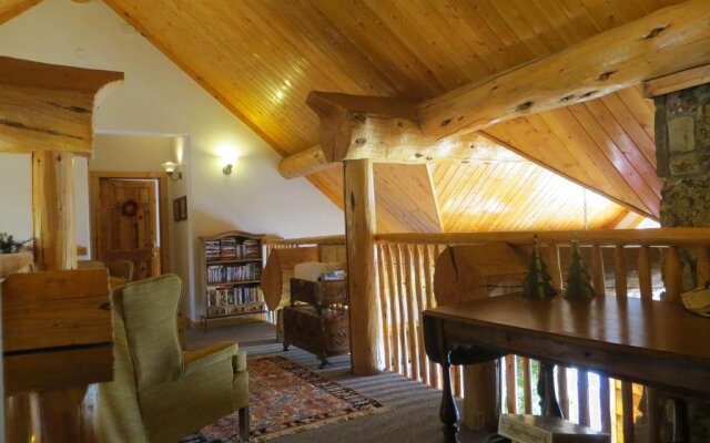 Wild Horse Inn