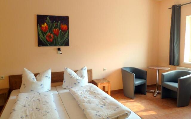 Hostel Wittenberg - Hotel Garni