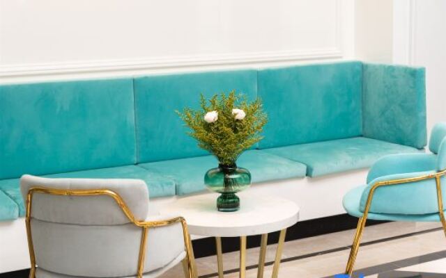 Xana Lite Hotel (Foshan Qiandeng Lake Tian'an Digital City)