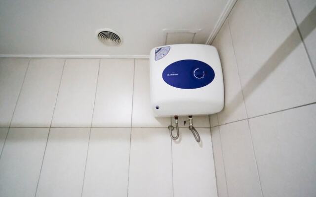 Spacious 2Br At The Via And The Vue Apartment Surabaya