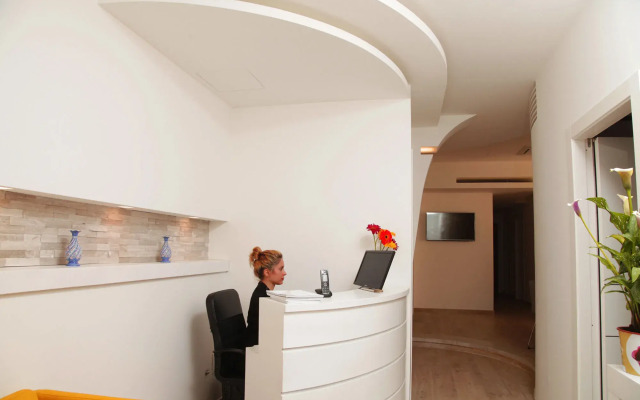 Maison Maneli Luxury B&B