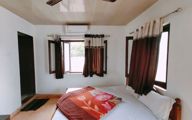Radhika palace