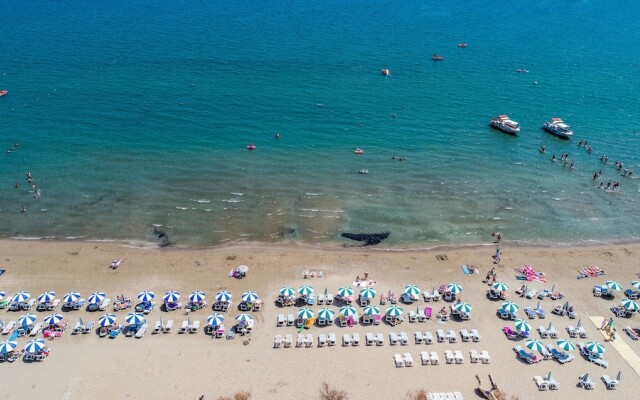 Anastasia Beach Hotel