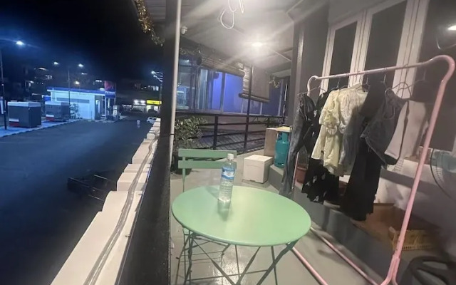 Ru Jia Hai She Hotel