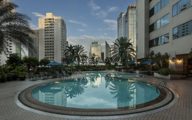 Rembrandt Hotel & Residences