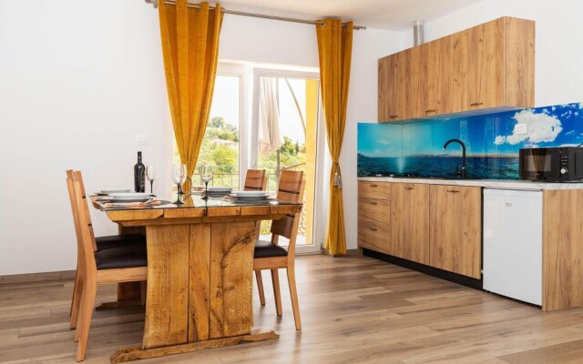 Amazing Apartment in Veprinac With Wifi and 2 Bedrooms