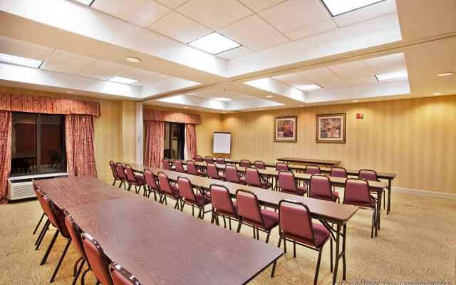 Holiday Inn Express Carrollton