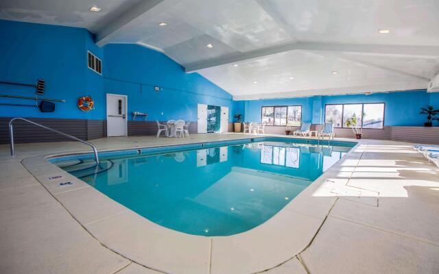 Quality Suites