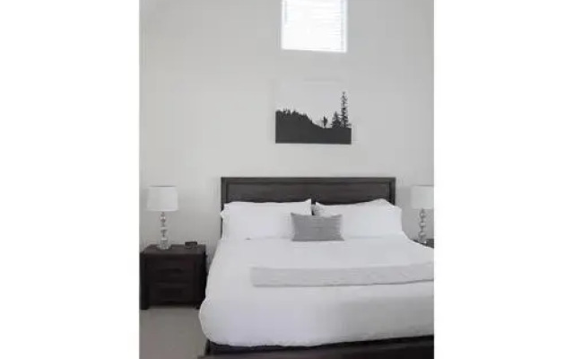 Balsam Lane 13, Owls Nest