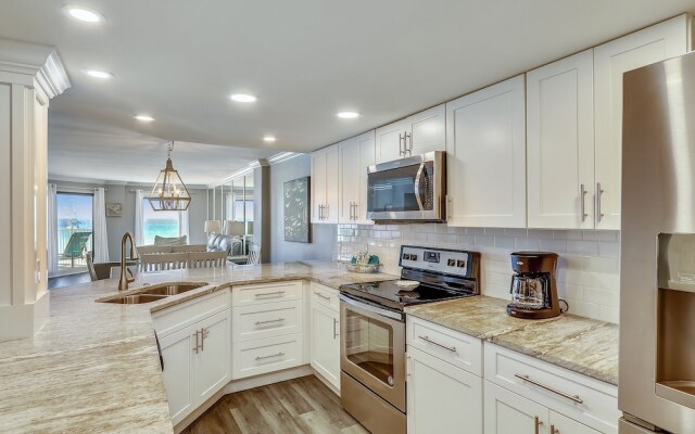 Inlet Reef 307 3 Bedroom Condo by RedAwning