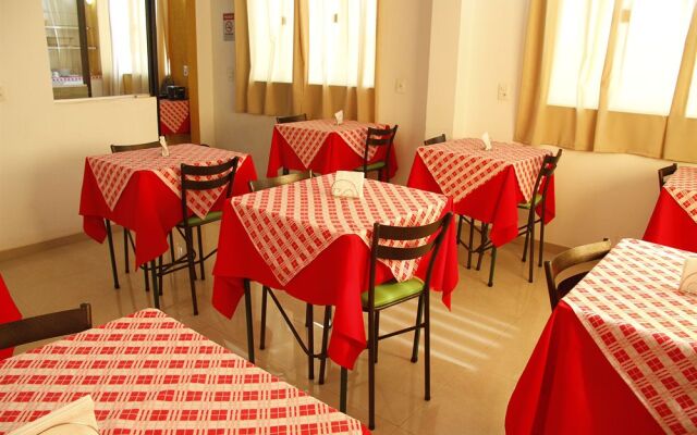 Strato Express Residence