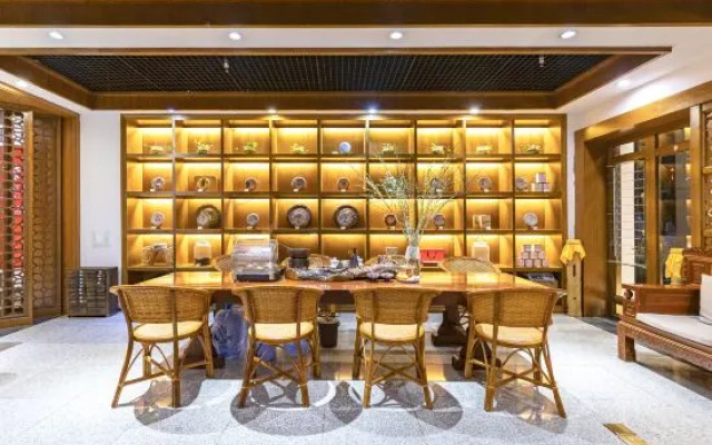 Chengyue Select Hotel (Kunming Changshui Airport)