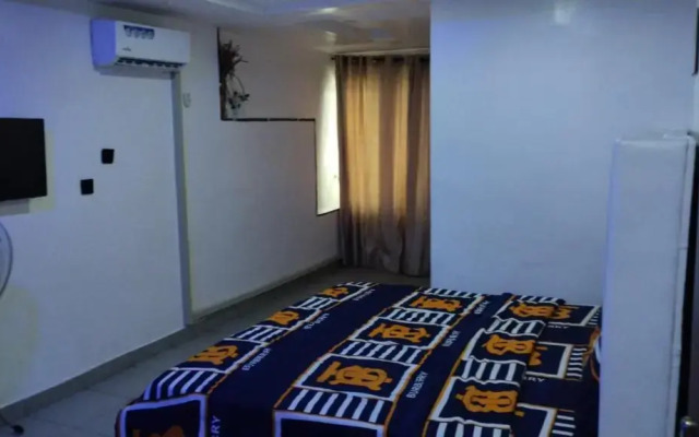 Lovely 2 bedroom ogba