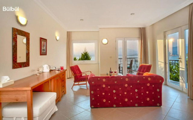 Ece Hotel Sovalye Island