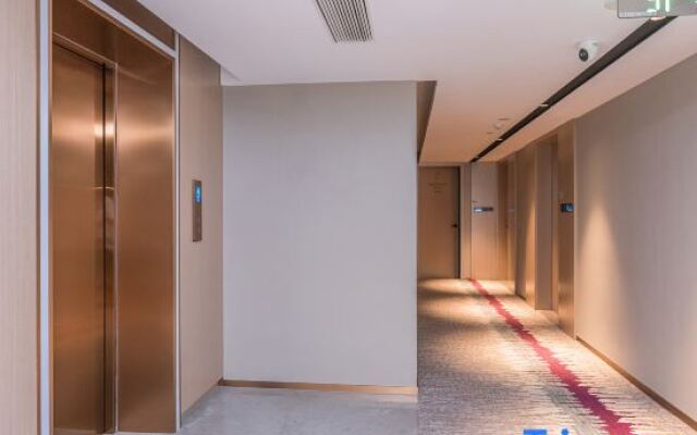 Lavande Hotel (Penglaige Haishuiyuchang Pengzhang Kegang)