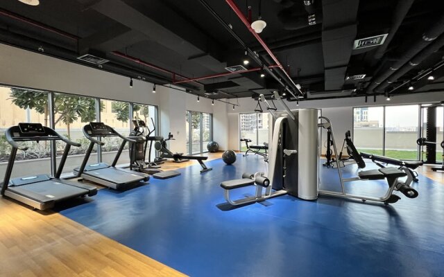 Silkhaus Spacious 1BR in Downtown Pool View