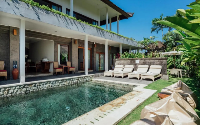 Swan Keramas Bali Villas