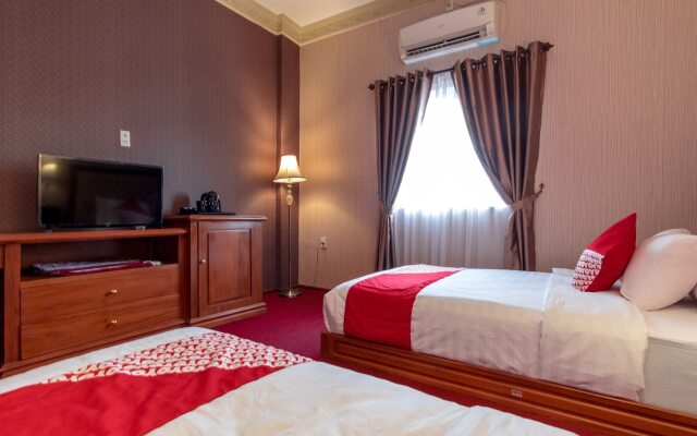 Super OYO Capital O 293 Mutiara Hijau Suites Syariah