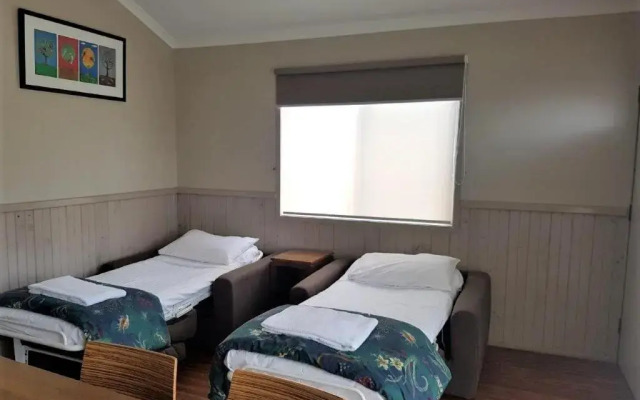 Canberra Carotel Motel