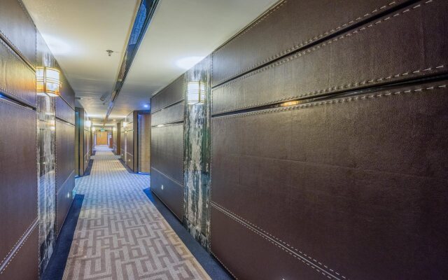 Asia International Hotel Guangzhou - Overseas Buyer Registration Services in Hotel & Free Shuttle between Hotel and Exhibition Center during Canton Fair
