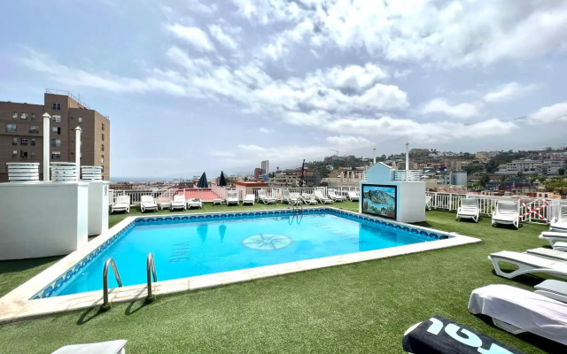 Reformed studio,Wifi,pool, at 250 m from beach