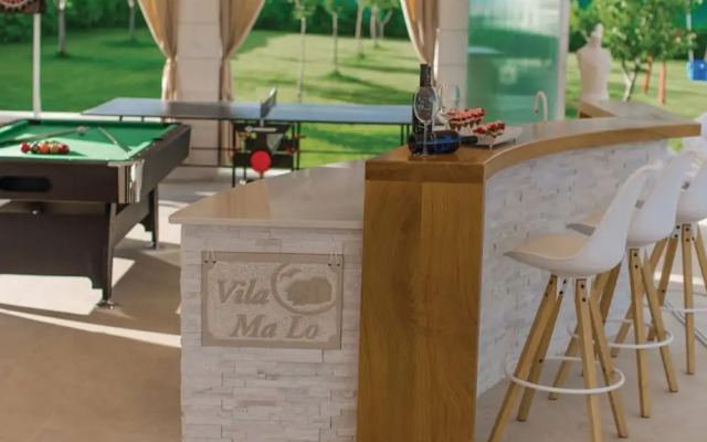 Luxury Villa Malo