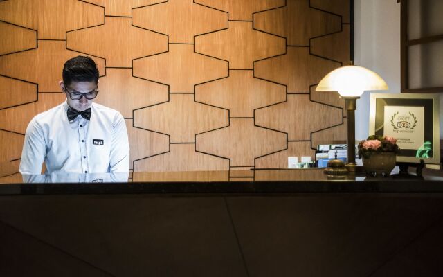 The Henry Hotel Manila