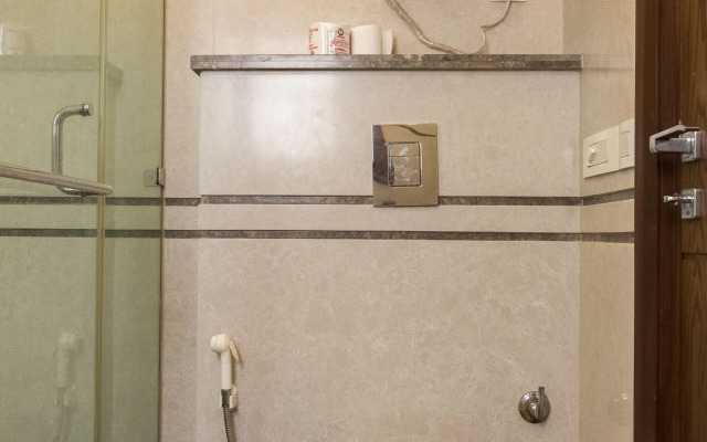 Under My Roof Superio