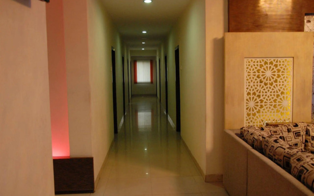 Hotel Enzo International