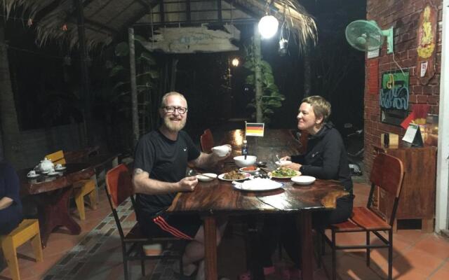 Mekong Farmstay CanTho - C.R Floating Market