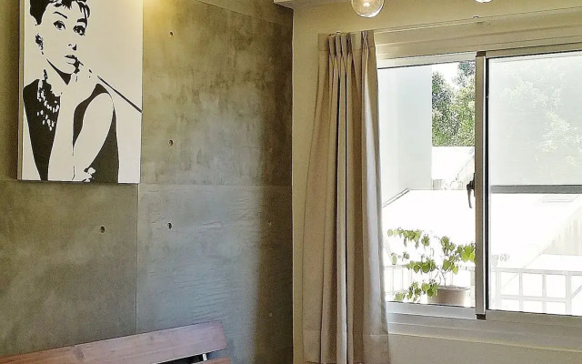 Mutter Apartment