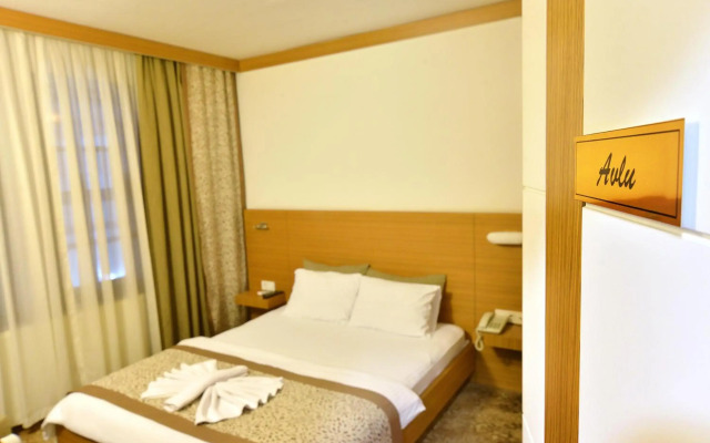 Uluhan Otel