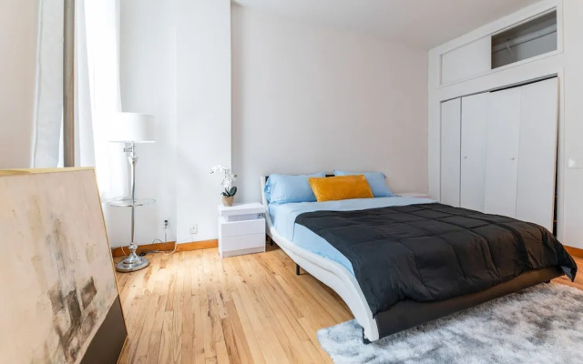 XL Prime Tribeca Furnished Loft