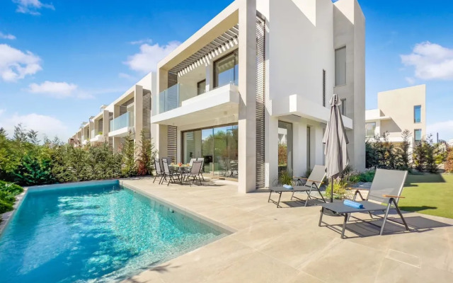 Azure Seaview - Garnet Villa