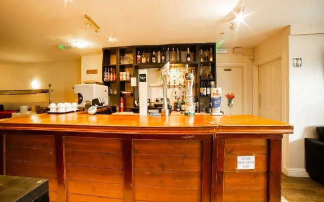 OYO White Horse Lodge Hotel, East Thirsk