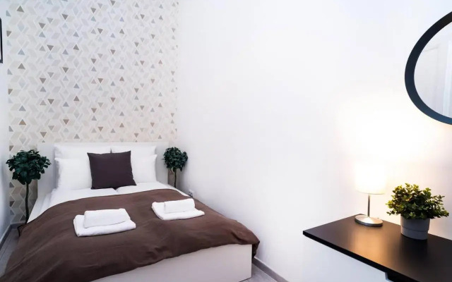 Central and New design apartment