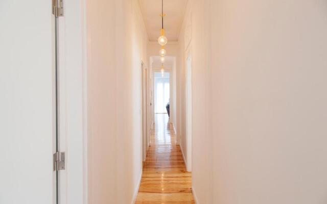 Principe Real Beautiful 3 Bedroom Flat