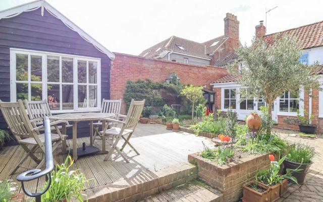 Beta Cottage