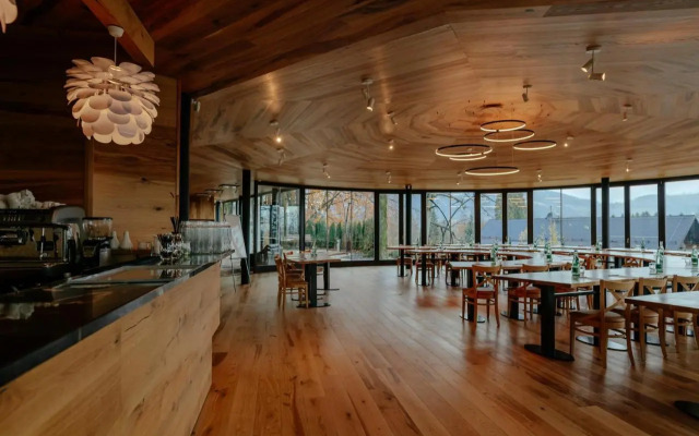 Resort Cattaleya