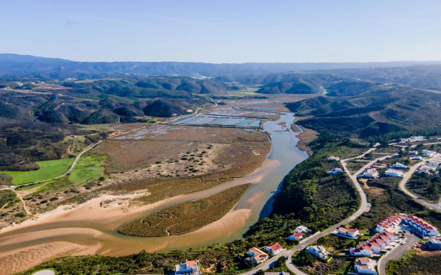 Beachside Paradise 5 Bdr 6 Baths Sleeps 9plus ppl