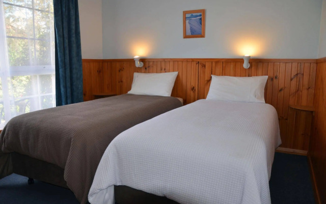 Castaway Holiday Apartments