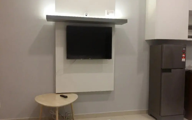 Pinnacle Suites