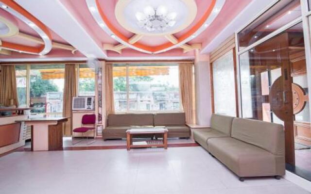 1 BR Guest house in Adarsh Nagar, Jaipur, by GuestHouser (A6CA)