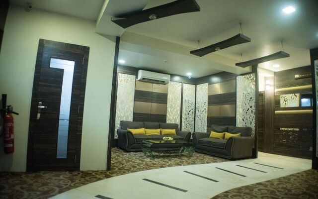 The Majestic Suites