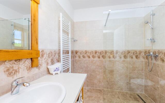 Holiday house Hojevica - Kras, Krk
