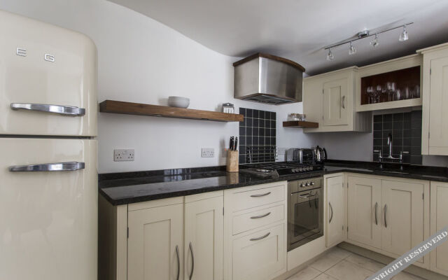 Onefinestay - South Kensington Apartments