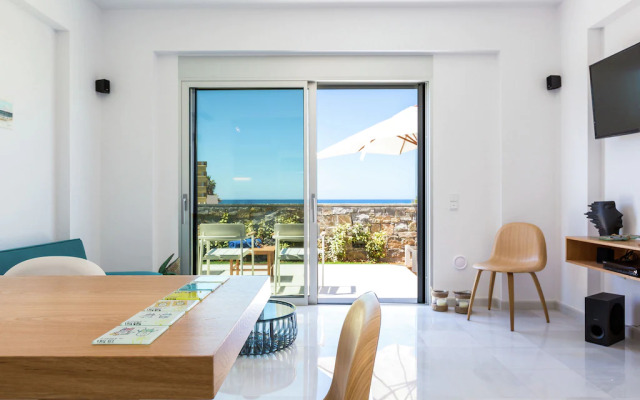 Majestic Villa in Pigianos Kampos with Private Pool