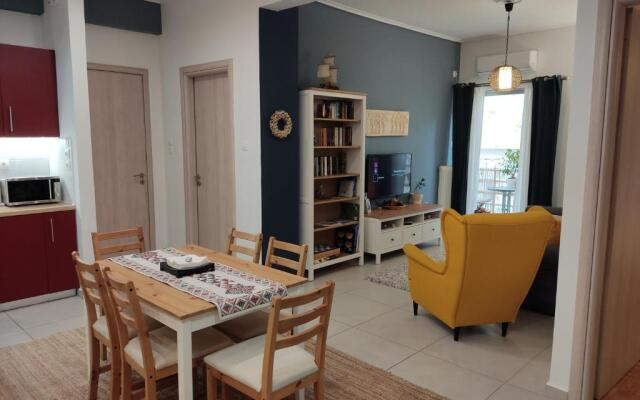 Central & Comfortable 70m Apt in Neos Kosmos